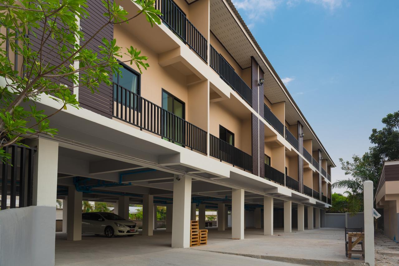 The Square Rayong Ξενοδοχείο Εξωτερικό φωτογραφία